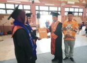 STIE Dahani Dahanai Buntok Wisuda 43 Mahasiswa