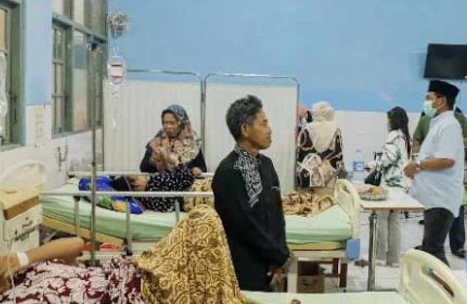 Wabup Barsel Kunjungi Pasien Tak Mampu di RSUD Buntok Screenshot 2025 11 26 11 33 36 22 40deb401b9ffe8e1df2f1cc5ba480b12