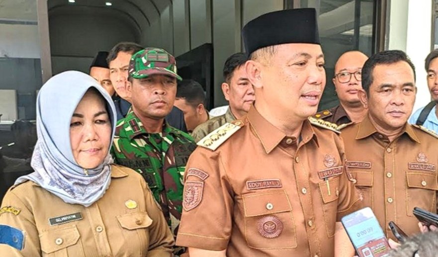 Pemkab Barsel Luncurkan Pembayaran Pajak Daerah Secara Online IMG 20251205 104223