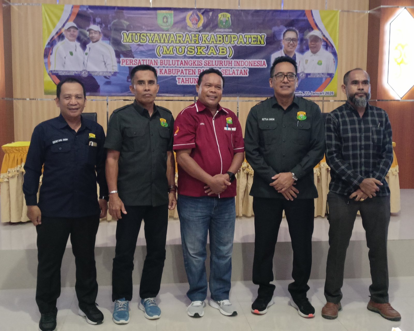 Mukhlis, S.Pd Terpilih sebagai Ketua Umum PBSI Barsel Periode 2026–2030 IMG 20260123 011703