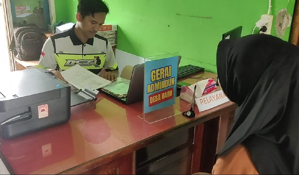 GERUDUK DESA, Inovasi Dukcapil Barsel Permudah Warga Desa Urus Dokumen Adminduk IMG 20260721 WA0126