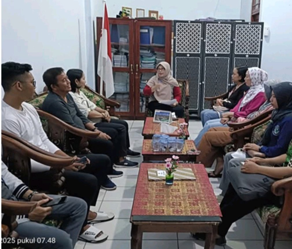 SMP Negeri 1 Dusel Berkilau, Strategi KOIN Antar Rapor Pendidikan Hijau Hingga Prestasi Nasional Screenshot 2026 07 18 15 46 24 65 c37d74246d9c81aa0bb824b57eaf7062