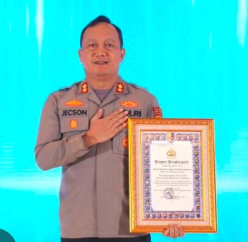 Polres Barsel Raih Penghargaan Top Inovasi Pelayanan Publik, ANJELI Diakui Tingkat Nasional Screenshot 2026 07 23 19 49 07 99 6012fa4d4ddec268fc5c7112cbb265e7