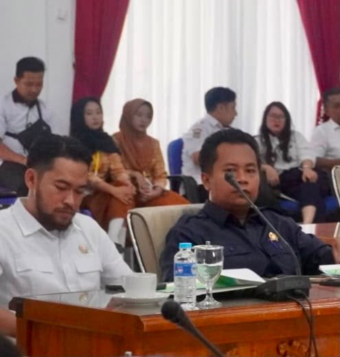 DPRD Barsel Tegaskan Tak Akan Diam, Ahmad Rizky Minta Perusahaan Penuhi Hak Ratusan Eks Pekerja IMG 20260805 WA0046