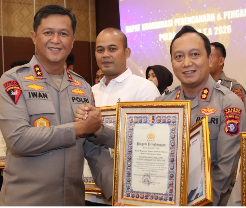 Polres Barsel Raih Tiga Penghargaan, Kapolda Kalteng Apresiasi Inovasi Pelayanan Publik IMG 20260812 184317