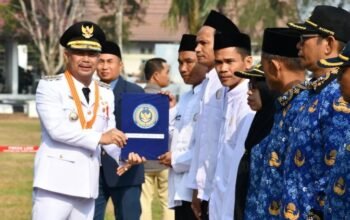 139 Narapidana Rutan Buntok Terima Remisi HUT ke-81 Kemerdekaan RI 139 Narapidana Rutan Buntok Terima Remisi HUT ke-81 Kemerdekaan RI