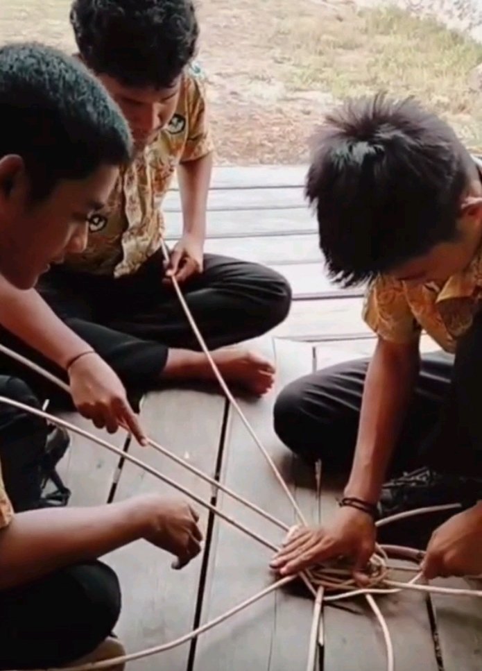 BENANG JAWET Dorong Kreativitas Siswa Sekaligus Tanamkan Nilai Bela Negara Screenshot 2026 08 27 12 47 24 76 c37d74246d9c81aa0bb824b57eaf7062