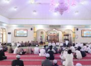 Jumat Curhat di Masjid Agung Baiturrahman Buntok, Kapolres Barsel Pamit