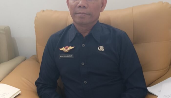 Atasi Karhutla, Bupati Barsel Minta Perusahaan Swasta Beri Dukungan