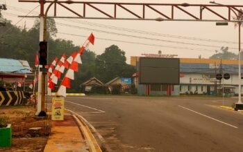 Traffic Light Simpang Tiga Kangkung Bermasalah, Dishub Barsel Minta Pengendara Ekstra Waspada Traffic Light Simpang Tiga Kangkung Bermasalah, Dishub Barsel Minta Pengendara Ekstra Waspada