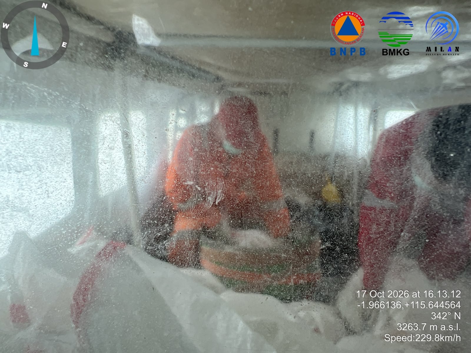 BMKG Gelar Operasi Modifikasi Cuaca di Kalteng, Gunakan Dry Ice dan NaCl Untuk Picu Hujan IMG 20261018 WA0009