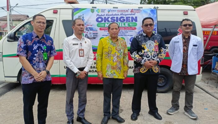 Dua Mobil Oksigen Dinkes Barsel Disiagakan Layani Warga Terdampak Karhutla Hingga Pelosok Desa