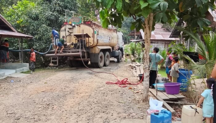 DPRD Barsel Soroti Kualitas Bantuan Air PT MUTU Untuk Warga Ugang Sayu